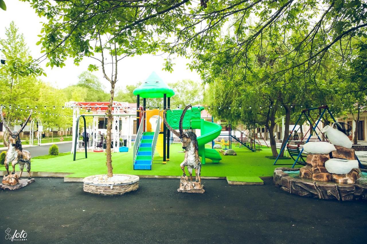 Su Sesi Hotel&Restorant Goygol エクステリア 写真